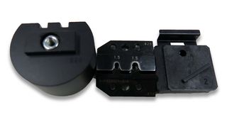 AMP - TE CONNECTIVITY 5-1579001-3