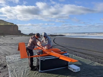 MAUI163 team is working on CW-25 before the flight